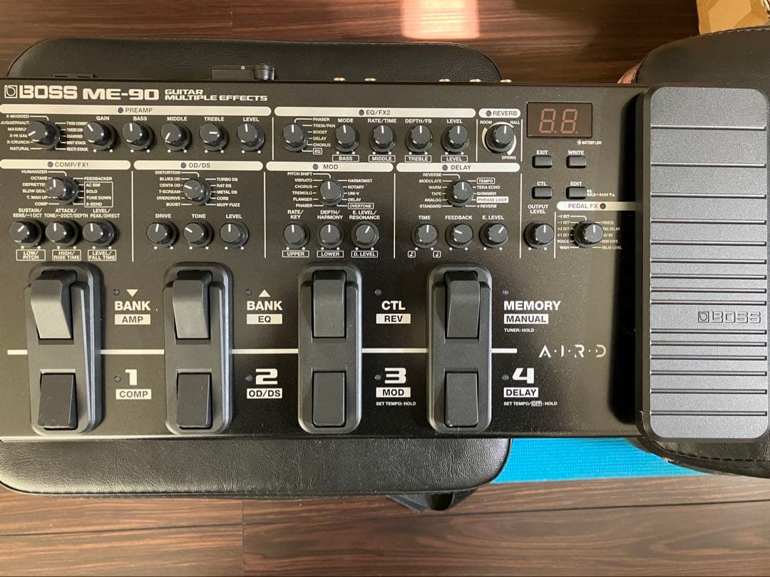 【Bluetoothアダプタ装着済み+アダプタ+バッグ付き】BOSS ME-90