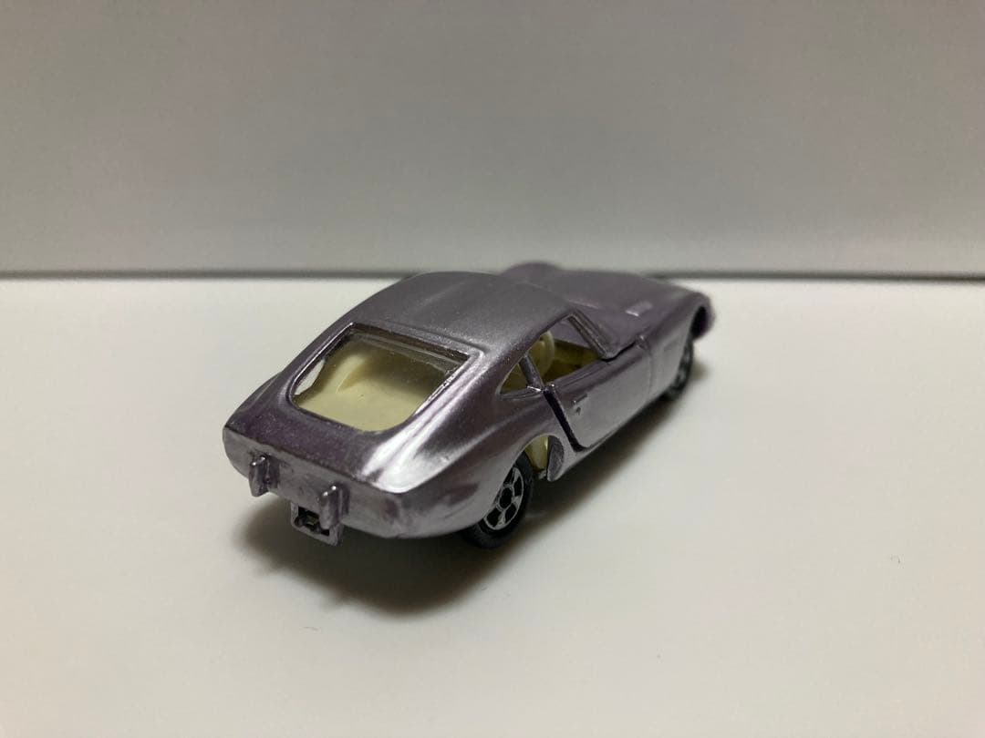 トミカ　黒箱　日本製　トヨタ　2000GT 1Aホイール