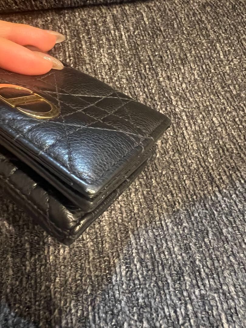 Dior キルティングレザー三つ折り財布