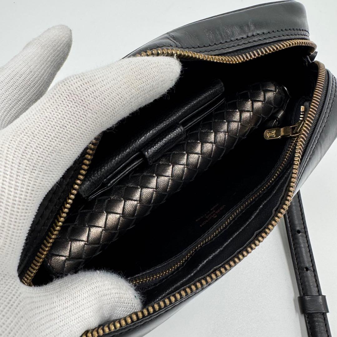 ルイヴィトン エピ トロカデロ24 レザー ショルダーバッグ 斜めがけ ブラック