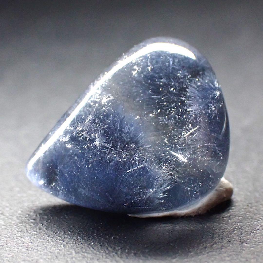 【ブラジル/バイーヤ産】デュモルチェライトインクォーツ