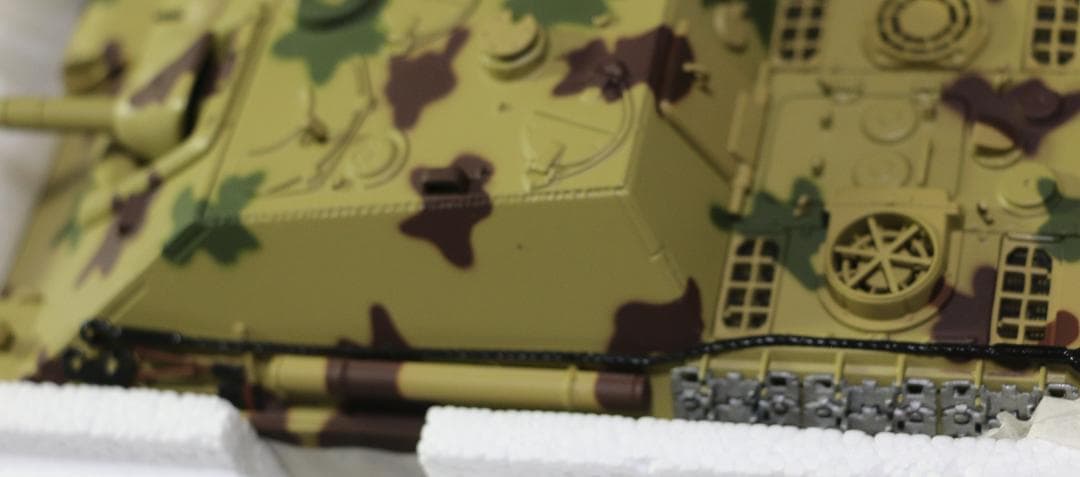 貴重ミニチャンプス製 　ヤクートパンター　1/35　 中古品