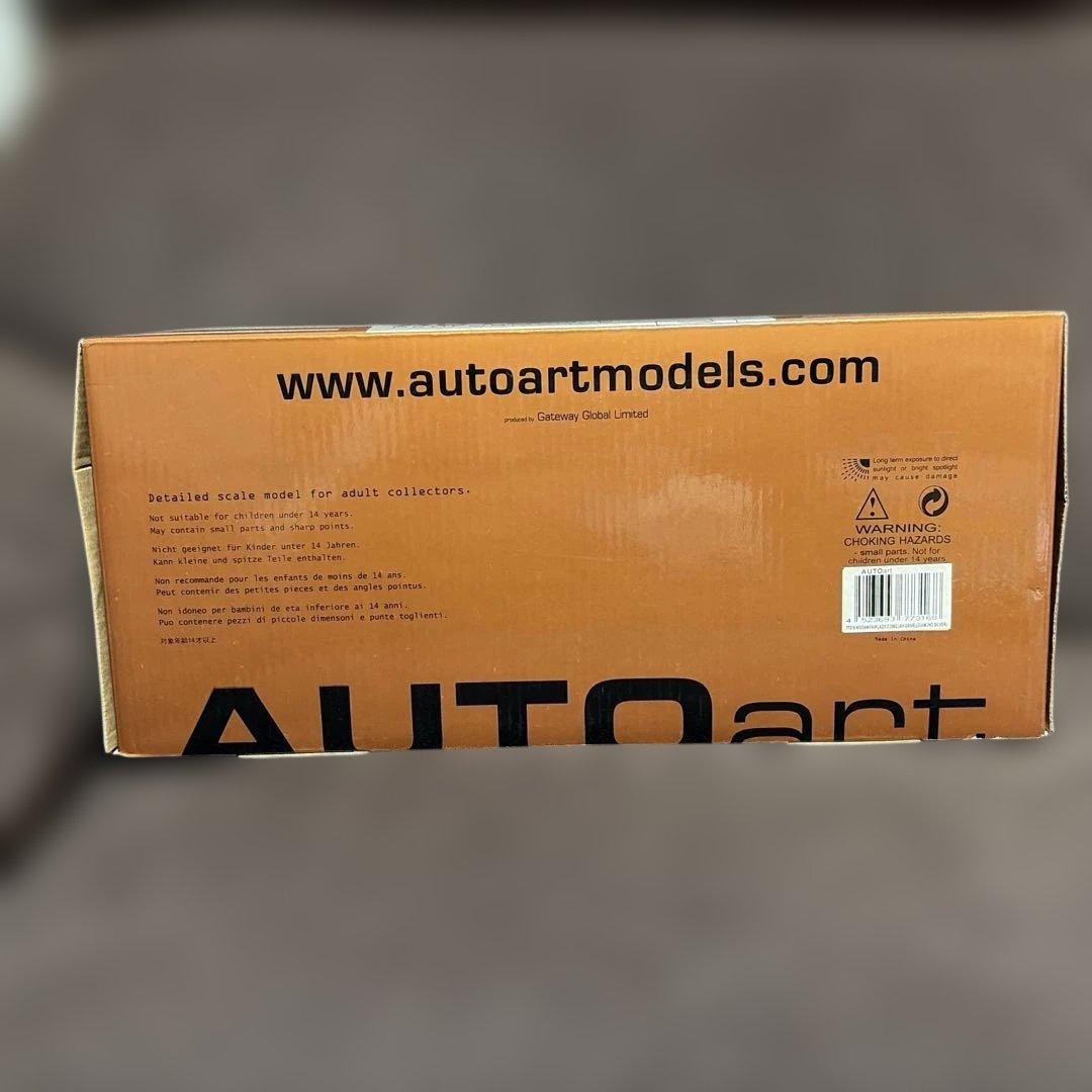 ミニカー AUTOart Nissan Fairlady Z 1:18