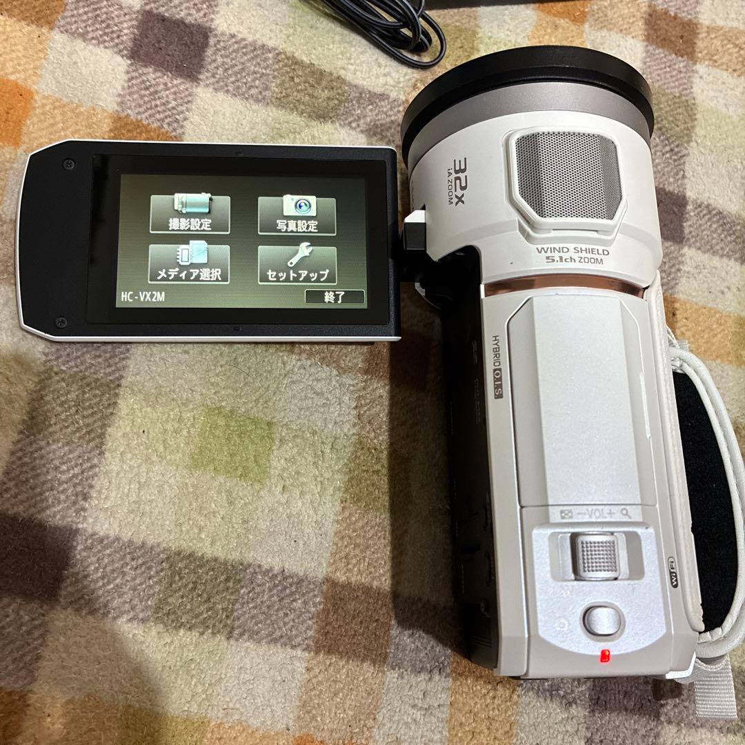 美品【動作ＯＫ】Panasonic　HC-VX2M 4Kカメラ　バッテリー