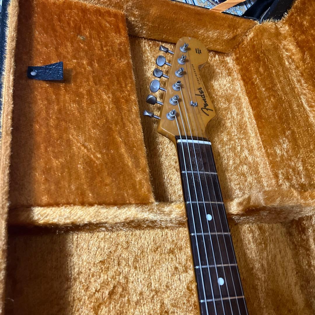 FenderJapan ストラト Lシリアル ￼ フジゲン製造期　ハードケース付