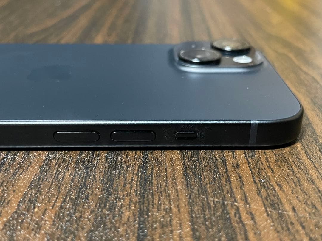 iPhone 15 128GB 本体 箱付き