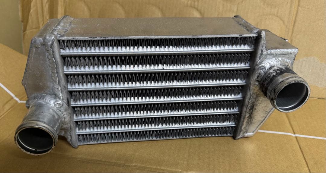 スズキ　DA64W エブリィワゴン　社外アルミ インタークーラー