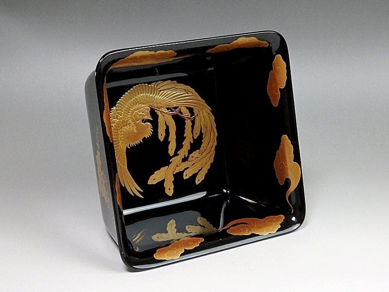 黒地桐雲鳳凰蒔絵　菓子器　明治期　木製品　N155A-EEa
