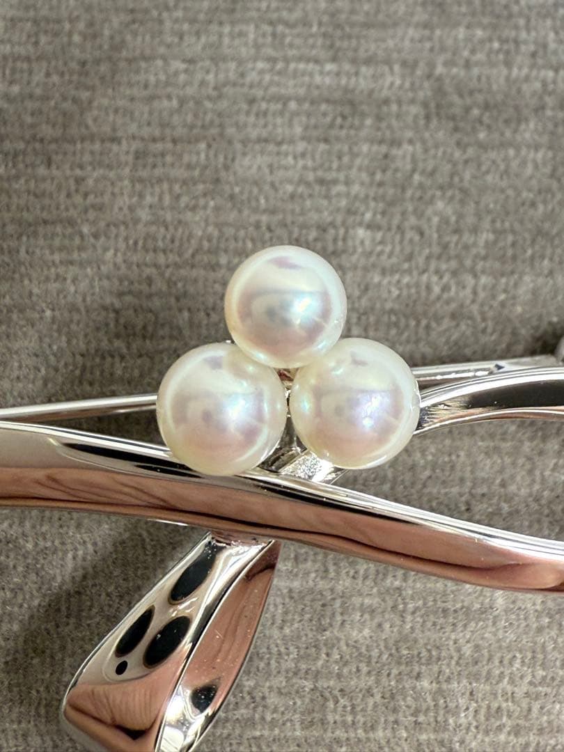 ＊新品＊　MIKIMOTO アコヤ真珠　ブローチ