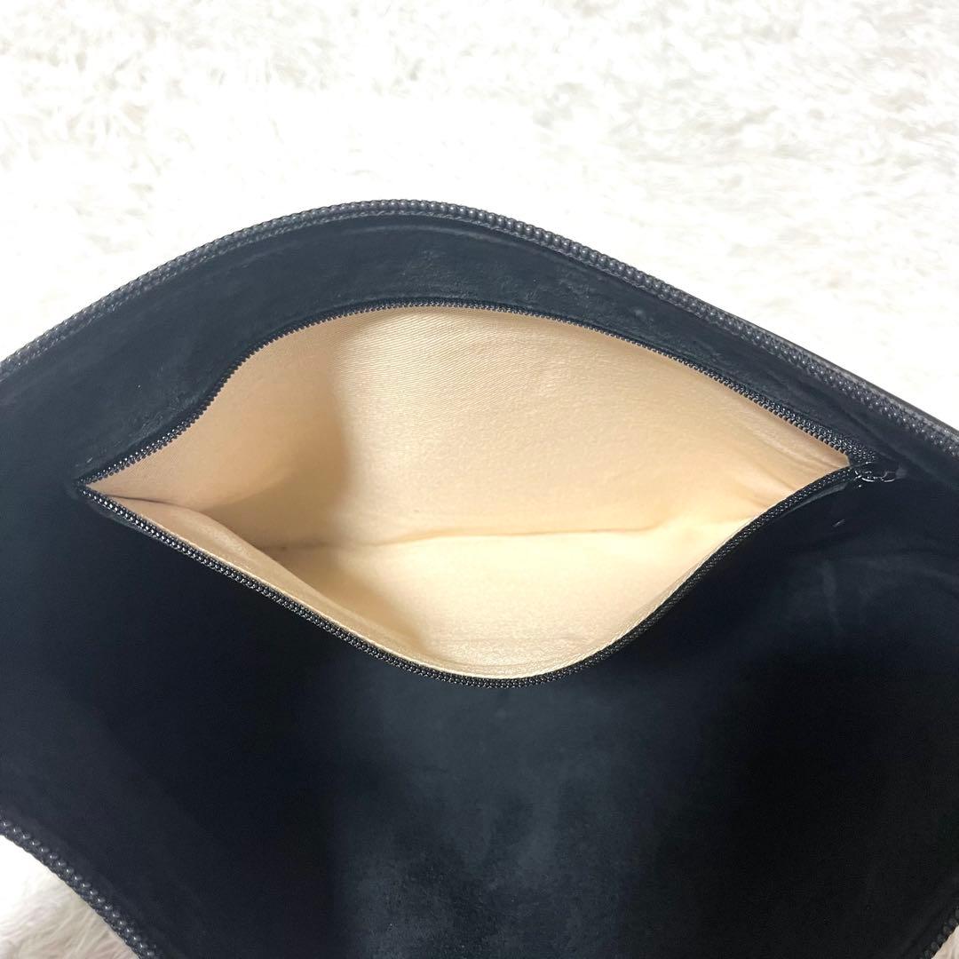 HIROFU ヒロフ ショルダーバッグ オールレザー ブラック 黒 型押しロゴ