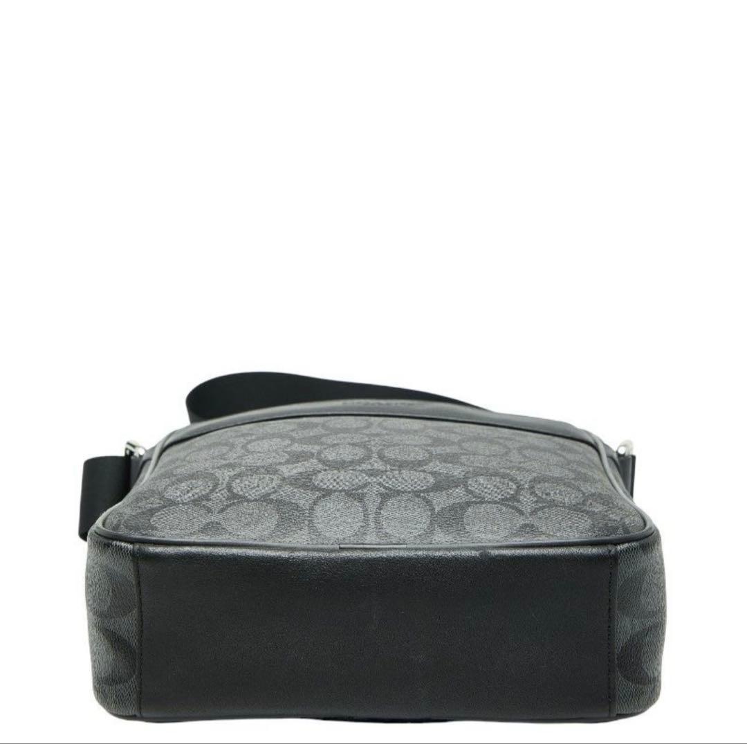 Coach ショルダーバッグ ブラック モノグラム