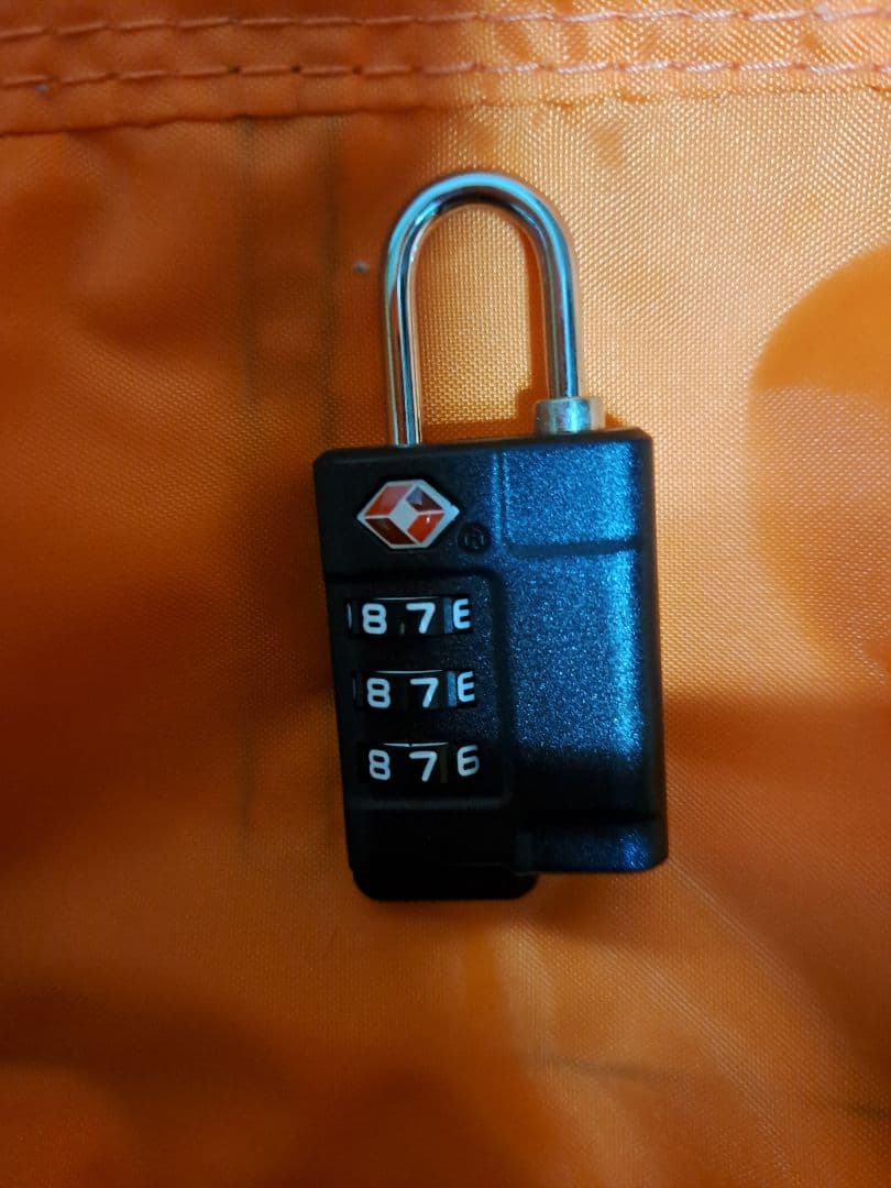 ネイビー ストライプ 中型キャリーケース　[テラさん専用]