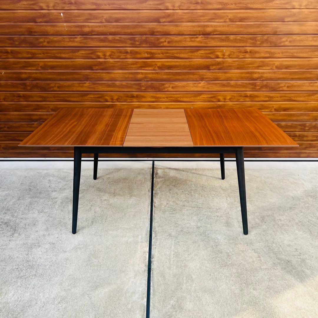 美品 BoConcept Milano ダイニングテーブル エクステンション