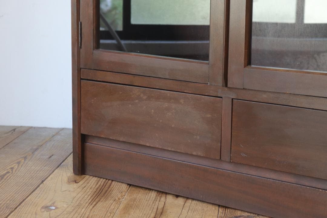 レトロ ガラスキャビネット 本箱 収納 食器棚 ラック 引き出し 抽斗 2杯