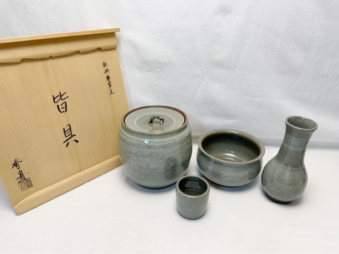 未使用 茶道具 香舟造 牡丹唐草文 皆具 杓立て 建水 蓋置 水指 共箱
