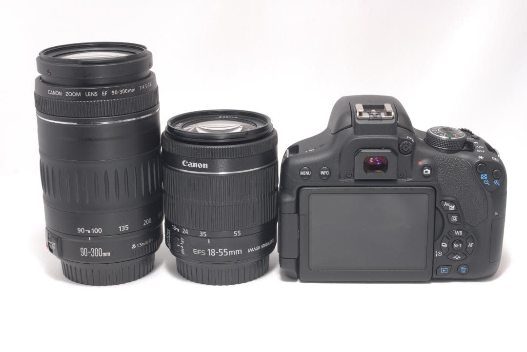 ⭐️遠くも近くもキレイ⭐️Canon Kiss X8i キャノン　デジタル一眼