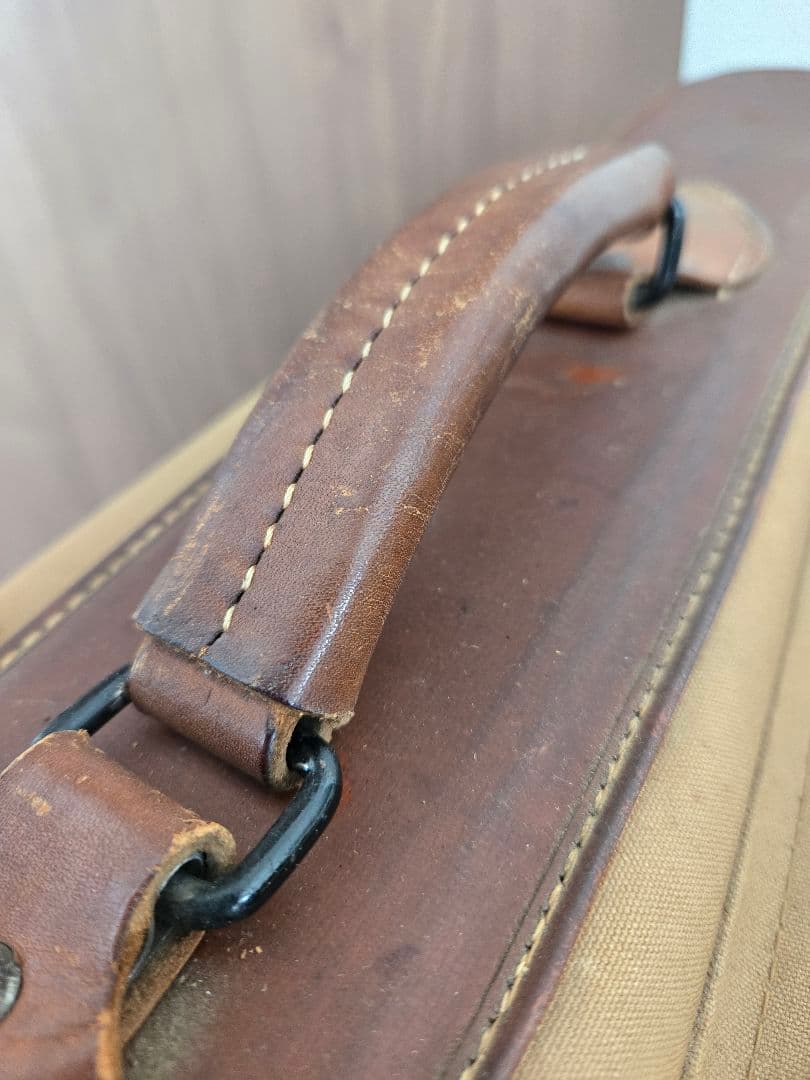 第二次大戦頃　実物　珍品　米陸軍バッグ　ピンナップガールペイント