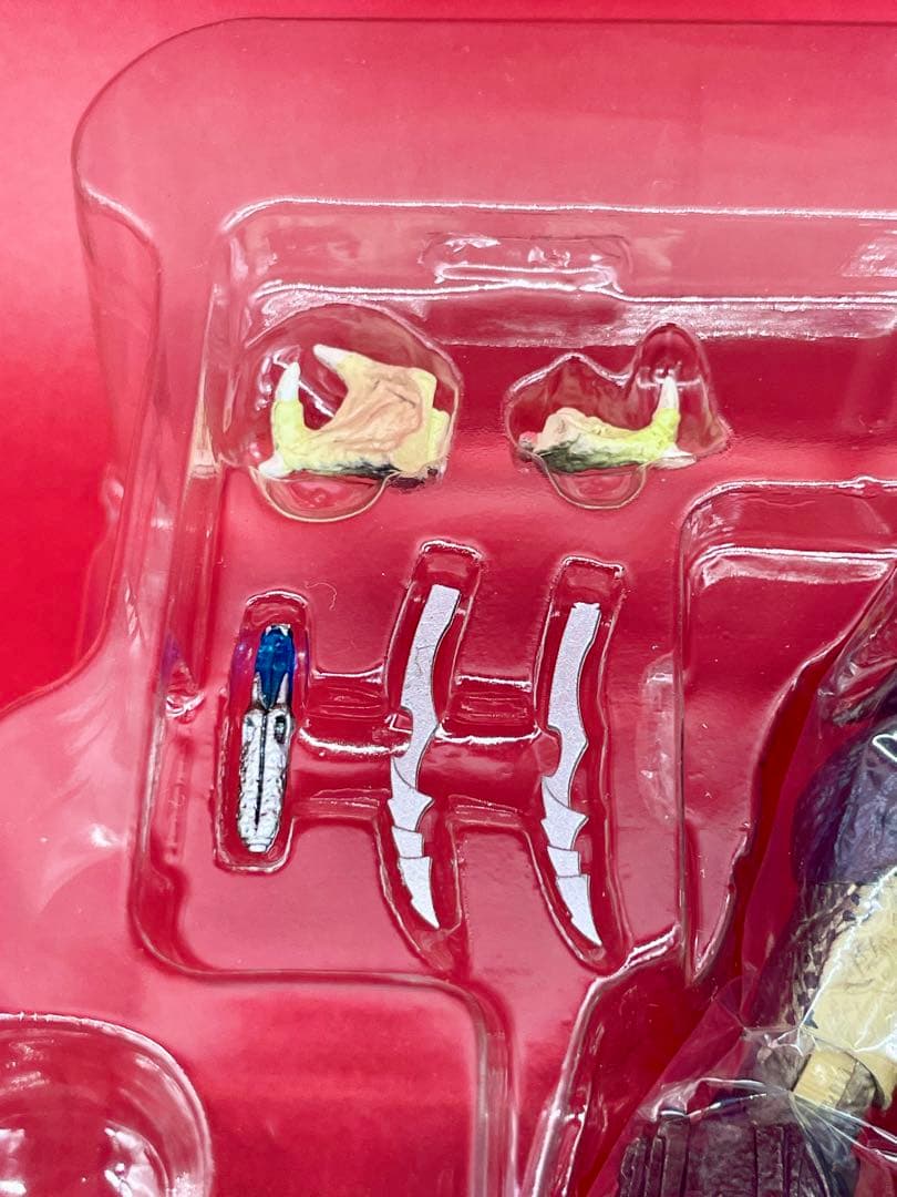 わ*ら様 BANDAI S.H.MonsterArts プレデター ウルフ　AV