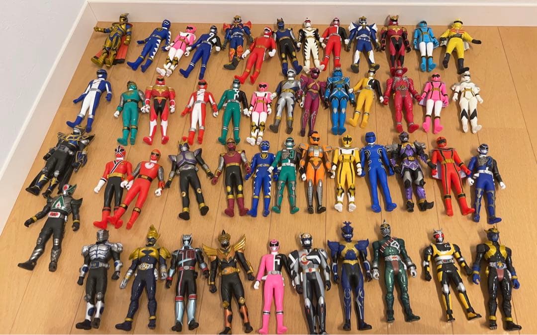 仮面ライダー　ソフビ　フィギュア　戦隊ヒーロー