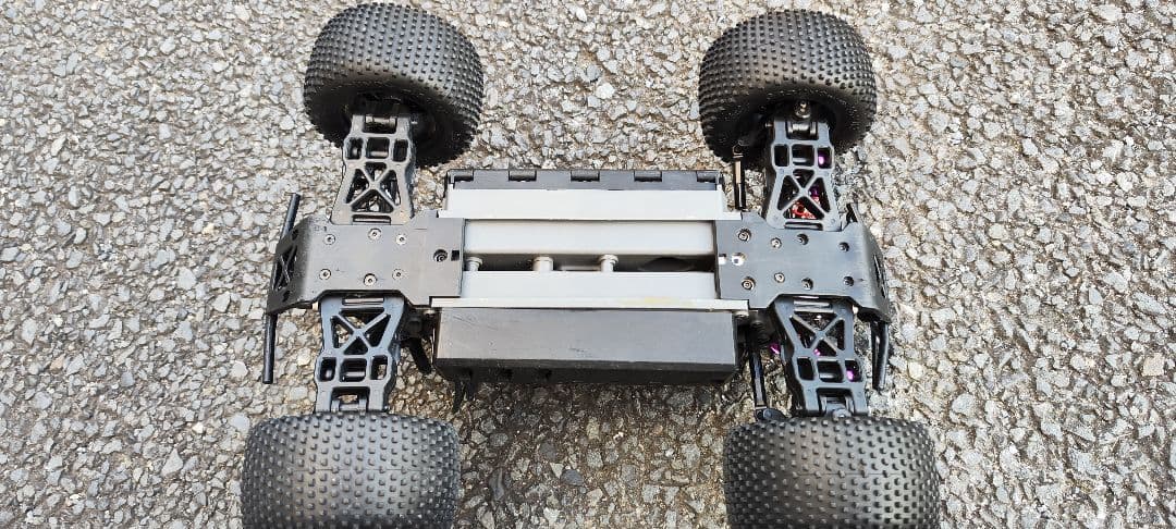 ホビーラジコン HPI Racing SAVAGE XS FLUX 65mph