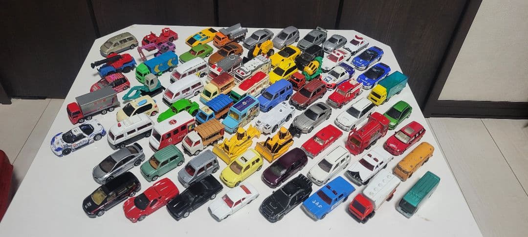 トミカまとめ売り ジャンク含む 69台