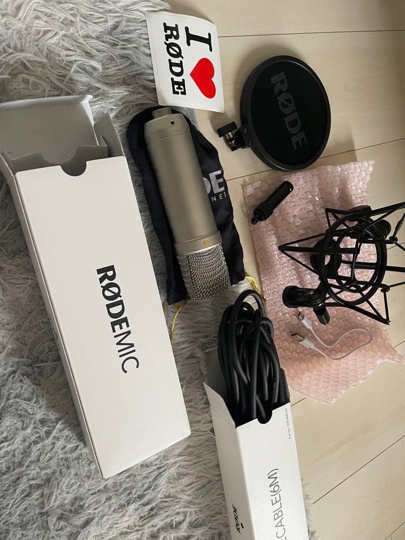 ほぼ未使用　RØDE NT1-A コンデンサーマイク