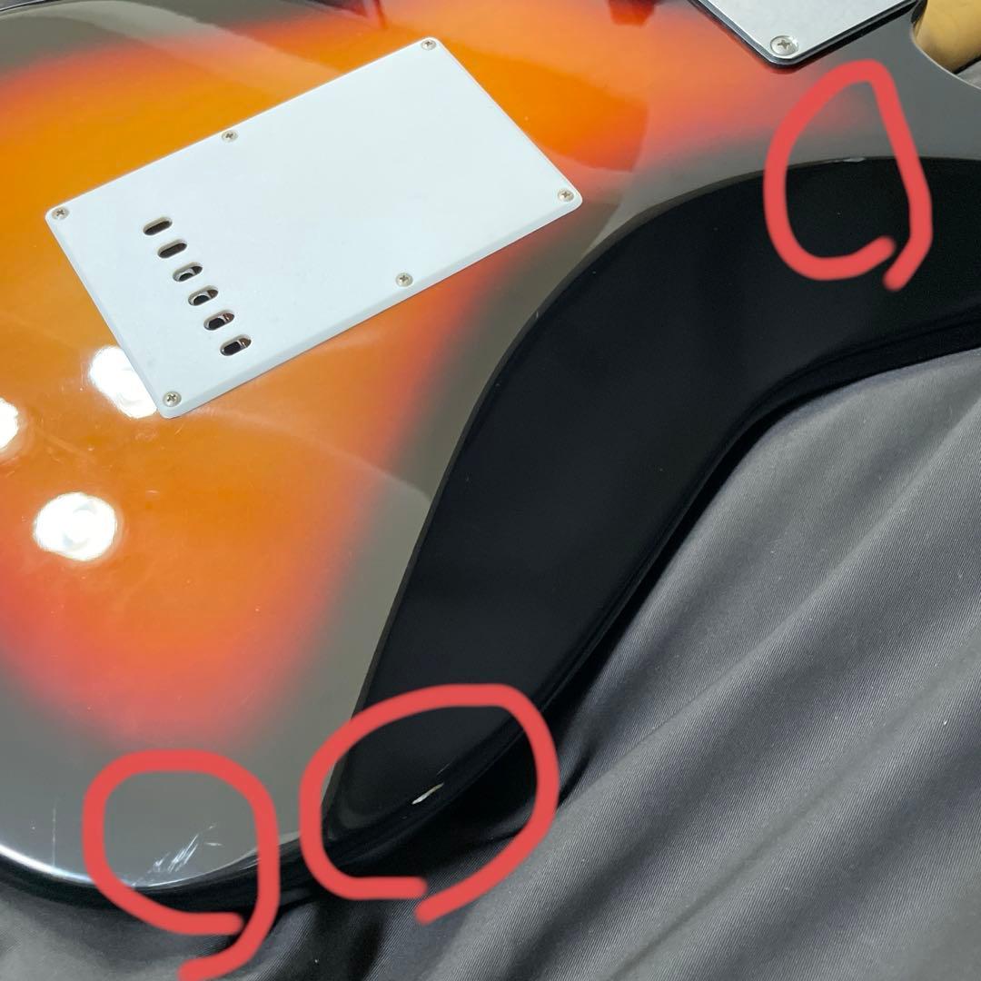 bacchus universe series　サンバースト　ストラトタイプ