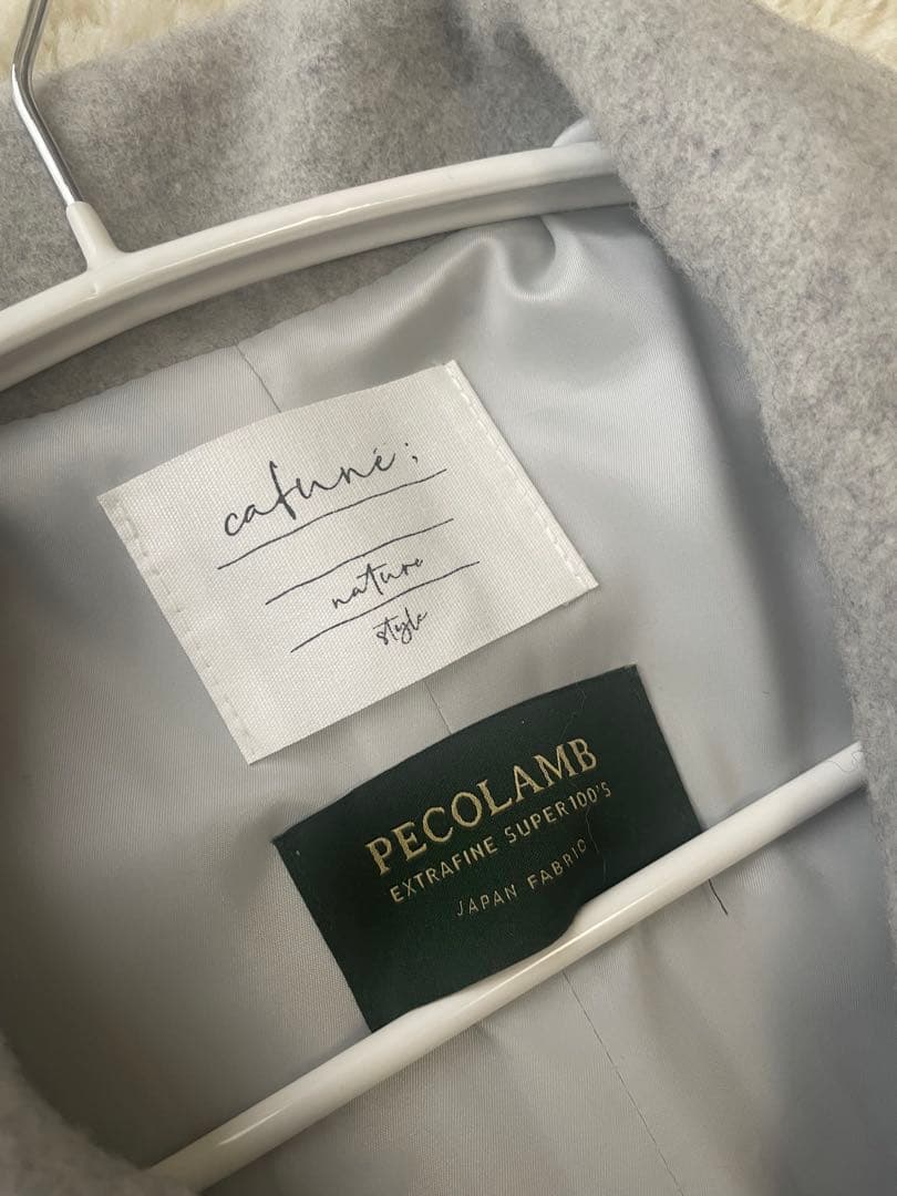 グレーウールコート