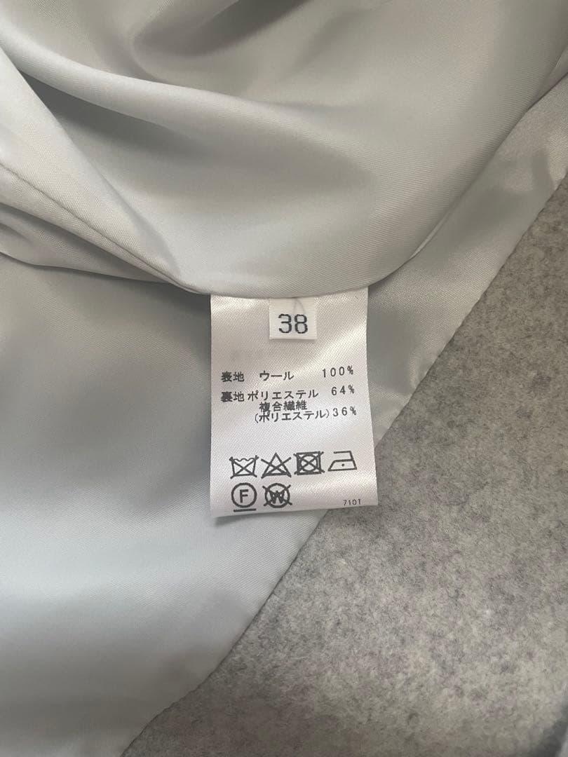 グレーウールコート