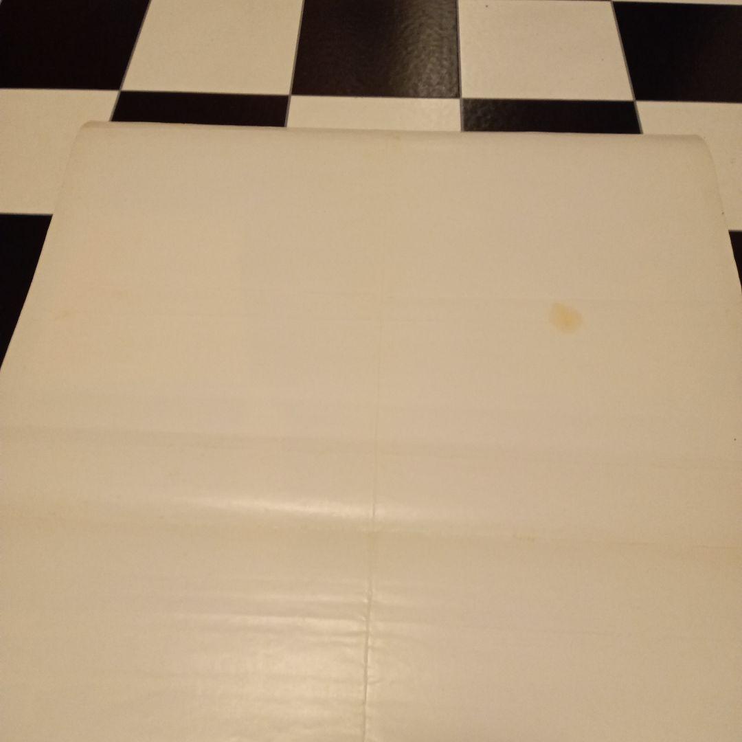 映画ポスター　白い巨塔　田宮二郎　当時物　折り目　小さな破れ　欠け　Ｂ2サイズ