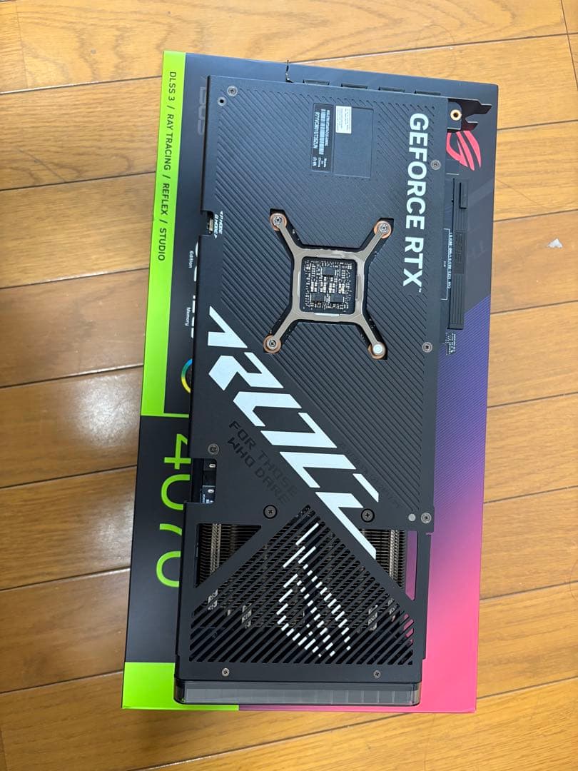 GeForce RTX 4070 グラフィックボード