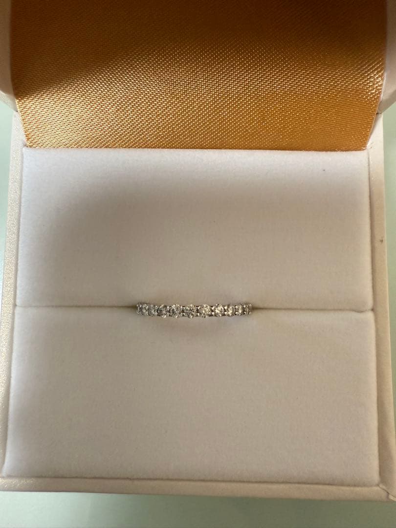 VERITE H&Cダイヤモンドハーフエタニティリング