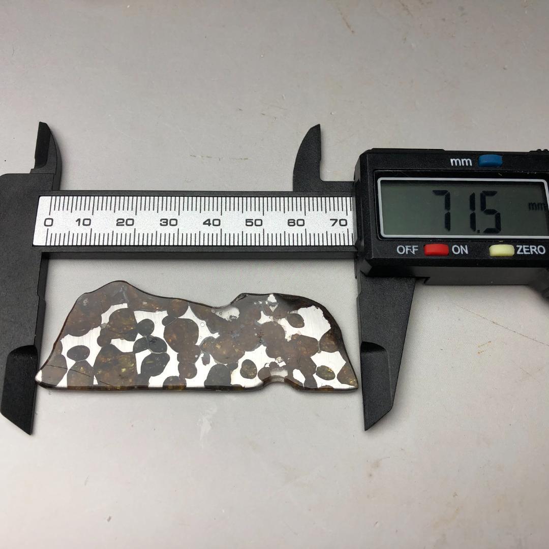 パラサイト隕石 隕石　石鉄隕石　セリコ隕石 美品　重さ約14ｇ　共箱