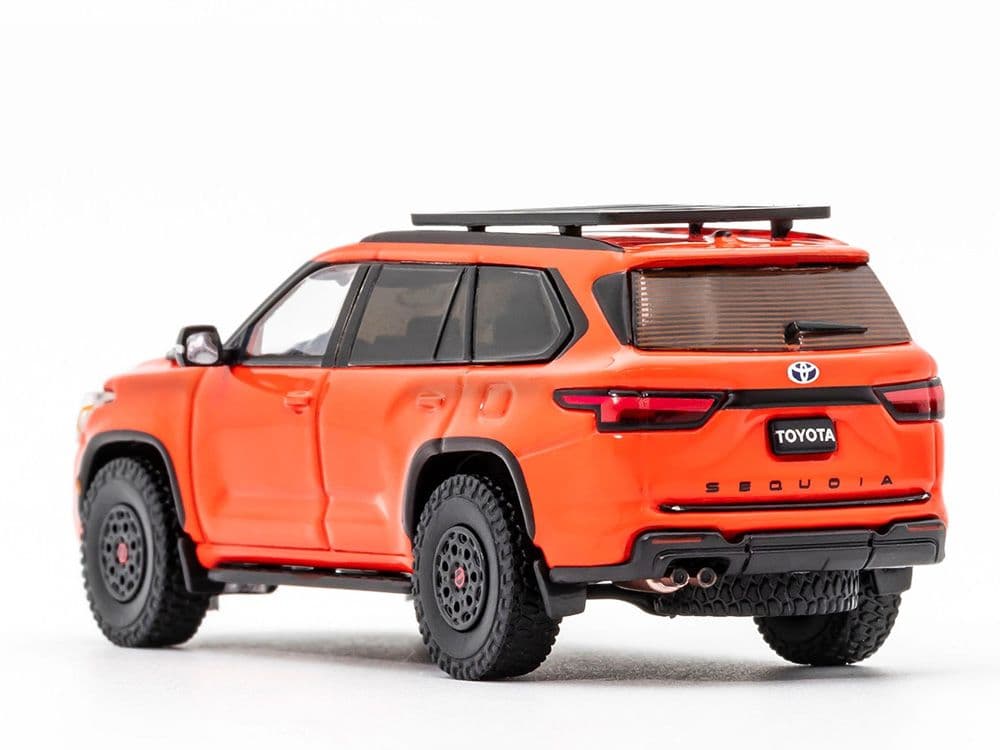 GCD 2023 トヨタ・セコイア　TRD PRO(ソーラー・オクタン・オレンジ