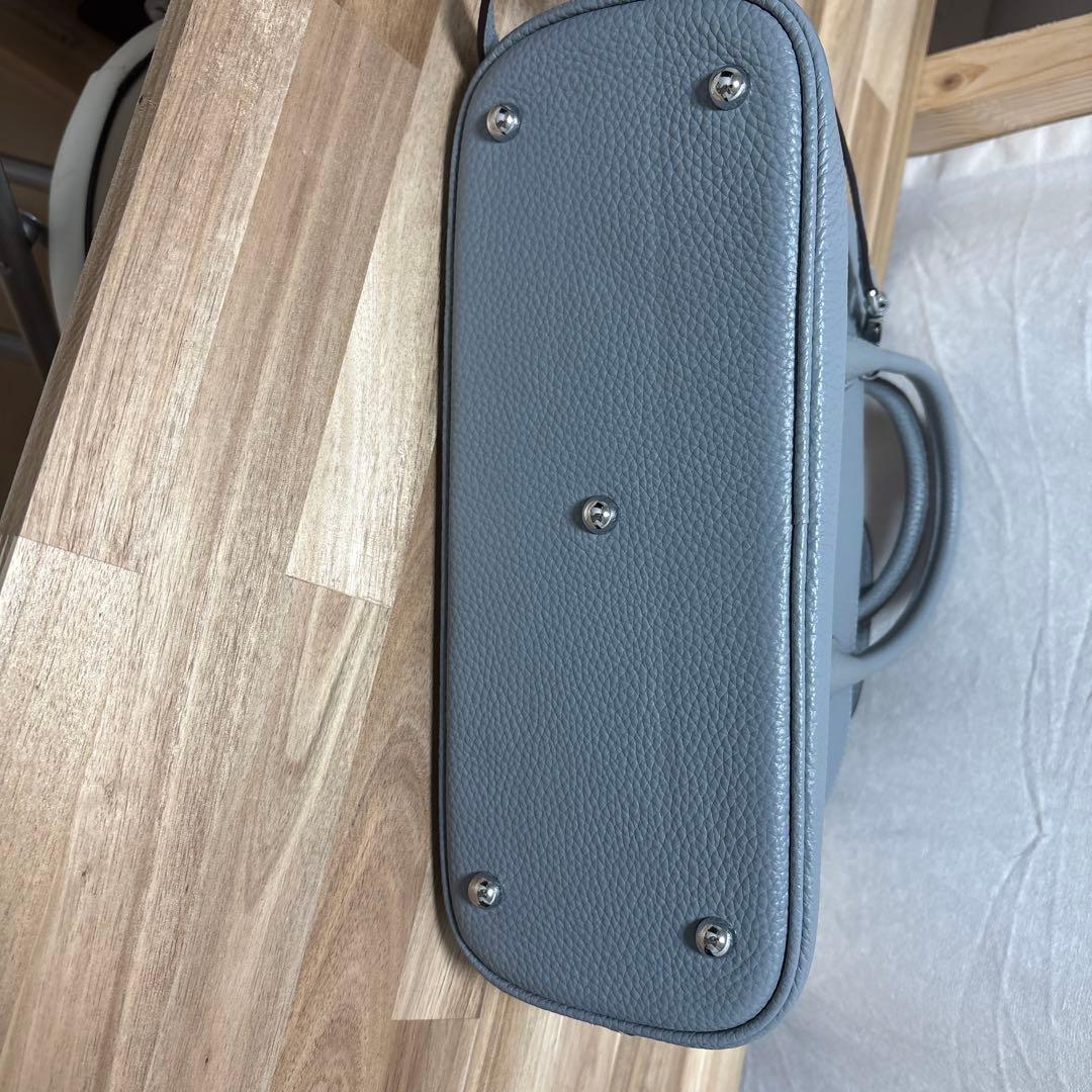 美品　楽天4U 廃盤品　本革　ブガッティハンドバッグ 2way 31サイズ