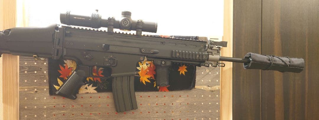 東京マルイ　次世代電動ガン　スカーL　 ブラック