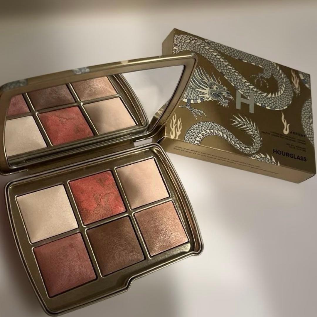 アワーグラス　チークパレット