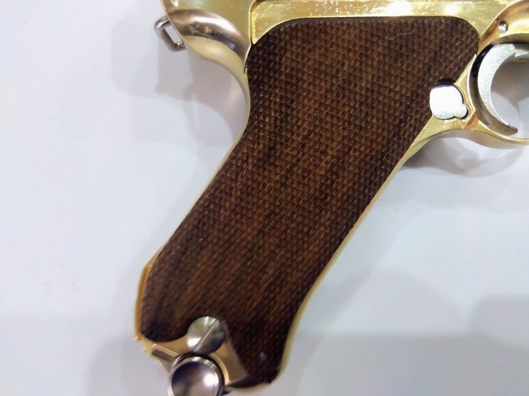 マルシン 金属製モデルガン LUGER P08 MARINE 木製グリップ