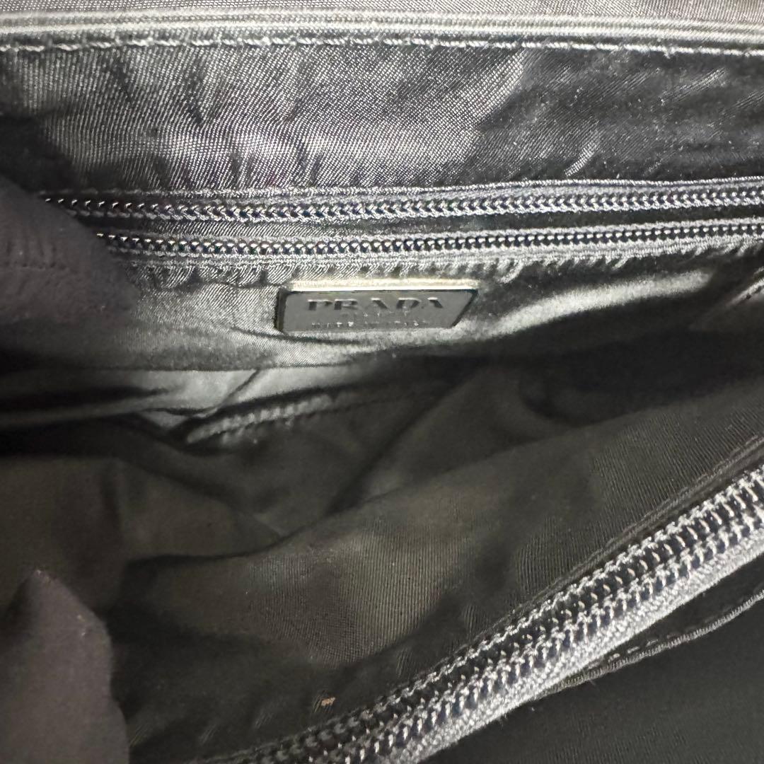 PRADA プラダ ショルダーバッグ ナイロン エナメル パテント 黒 ロゴ