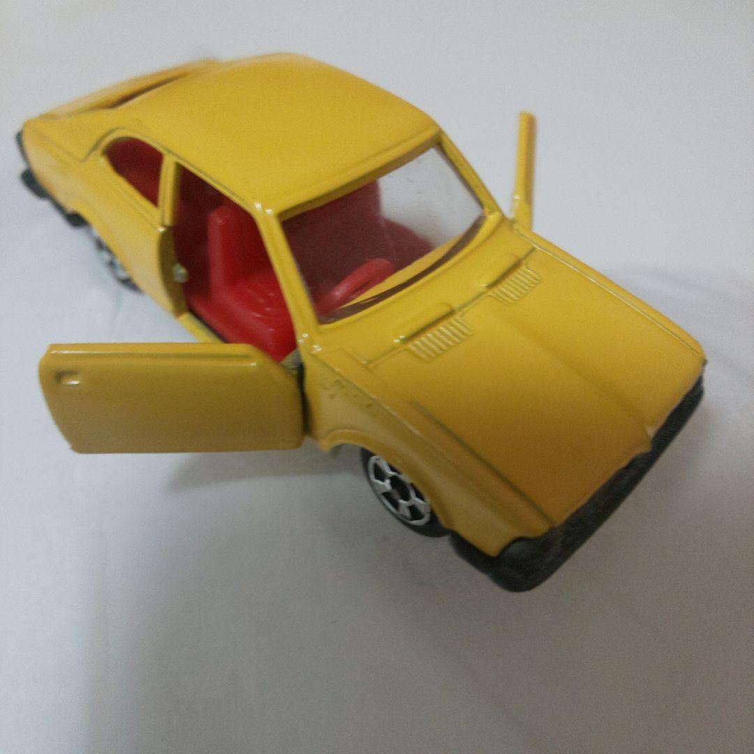 黒箱11 カローラスプリンター 1200SL 香港製 箱はありません