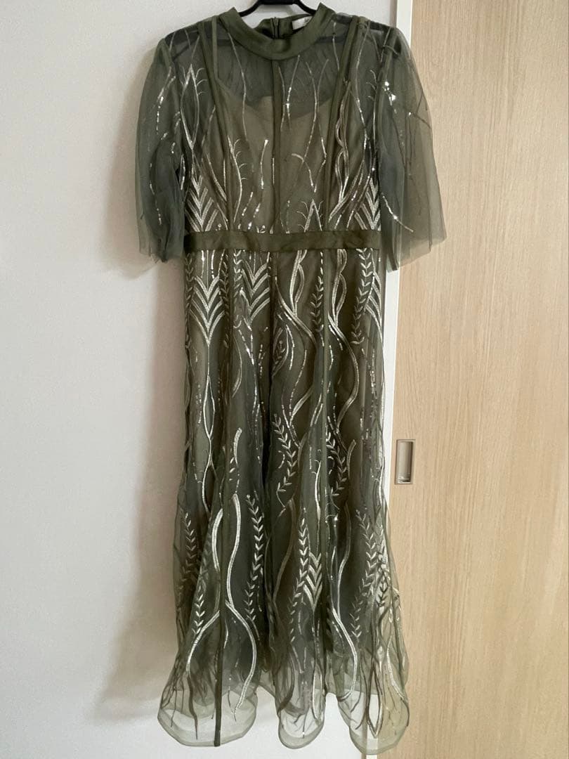 【 Leja スパンコールドレス グリーン Sサイズ 】