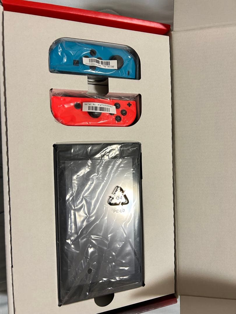 Nintendo Switch HAD-S-KAAAH ネオンレッドブルー