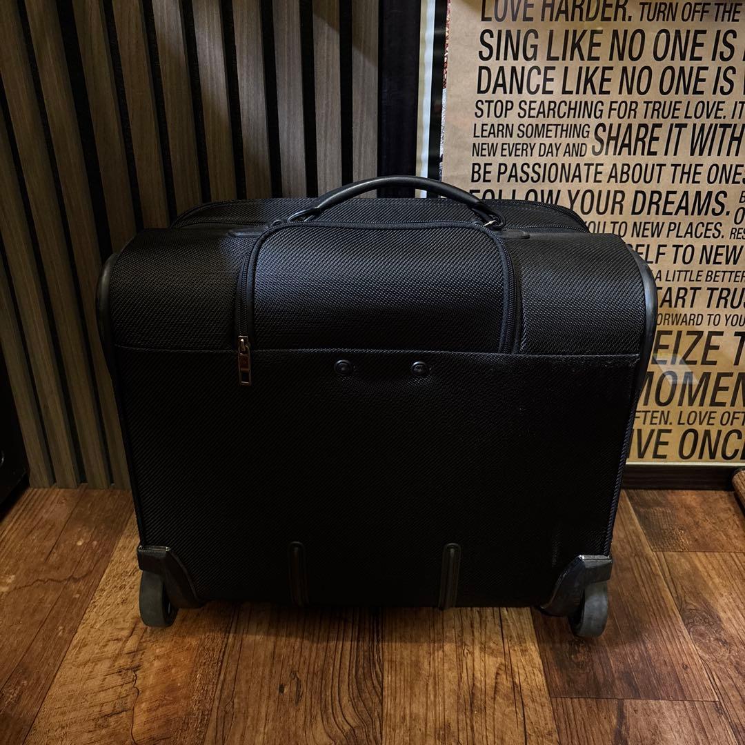 サムソナイト　samsonite BLACK LABEL 最高級キャリーバッグ