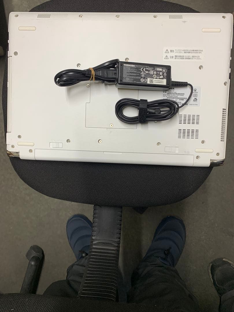 dynabook Corei7 SSD256 8GB 第7世代