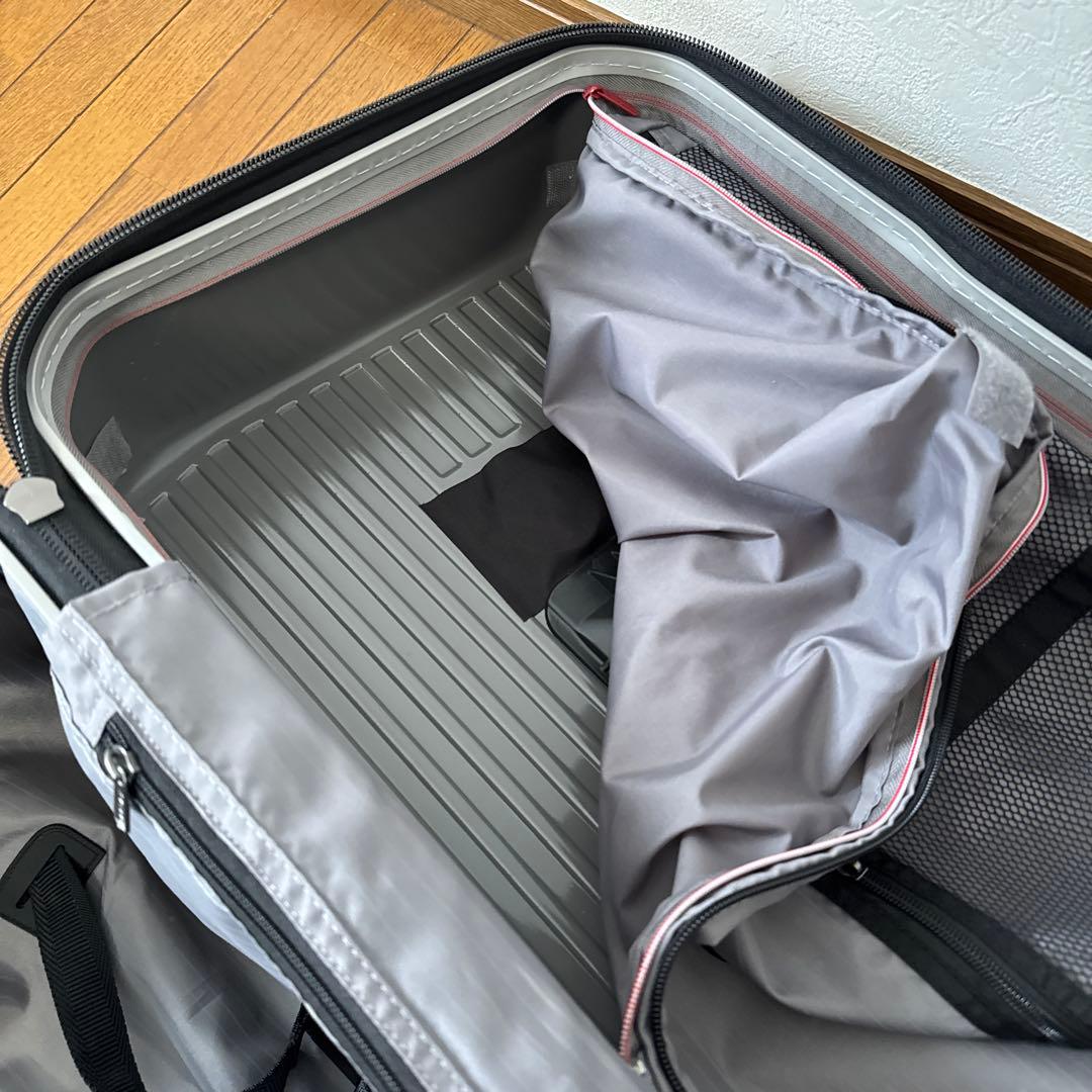 最終価格【160サイズ送料込】DELSEY スーツケース　83L 美used