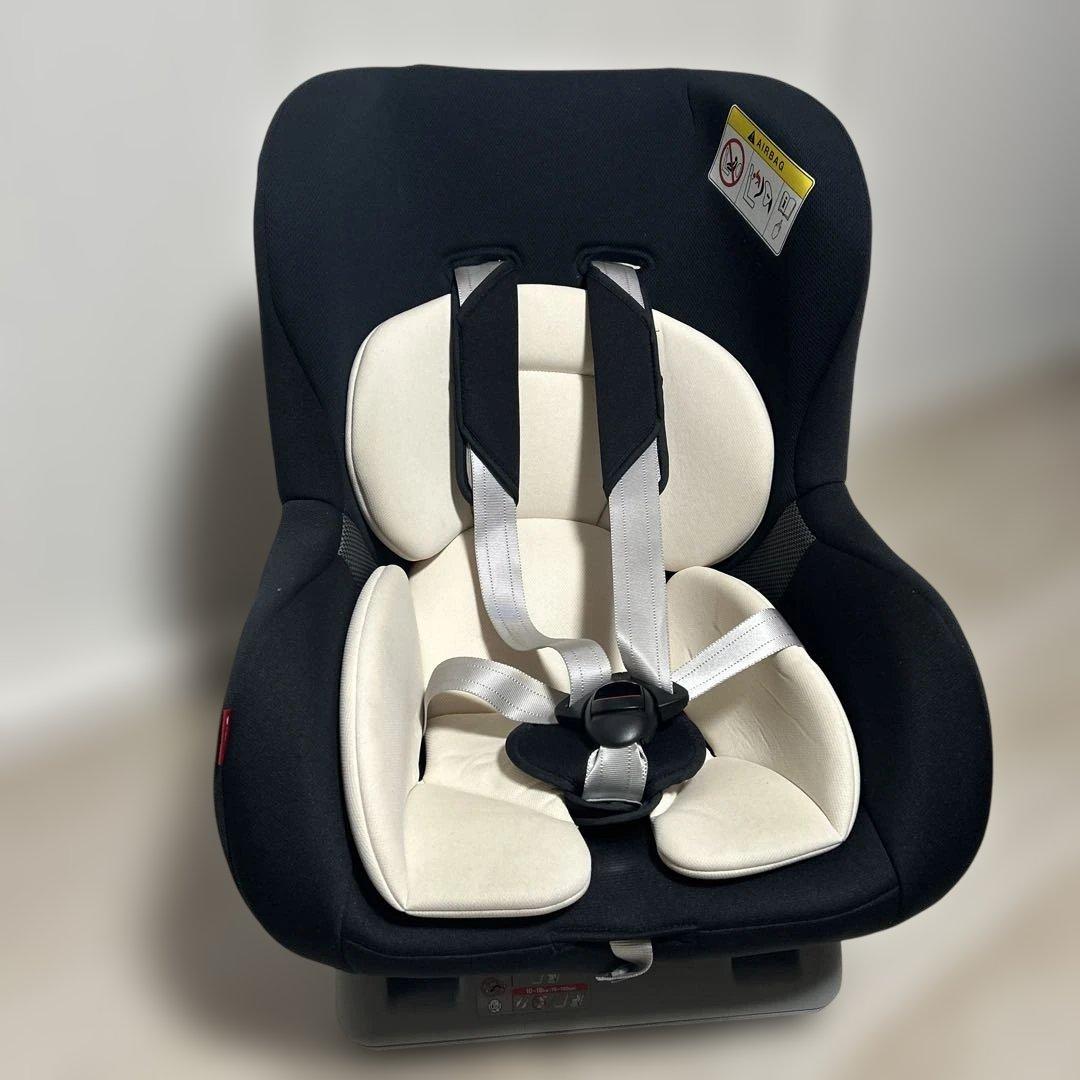 【新品同様美品】リーマン　チャイルドシート ネディ　日本製　新生児から4歳ぐらい