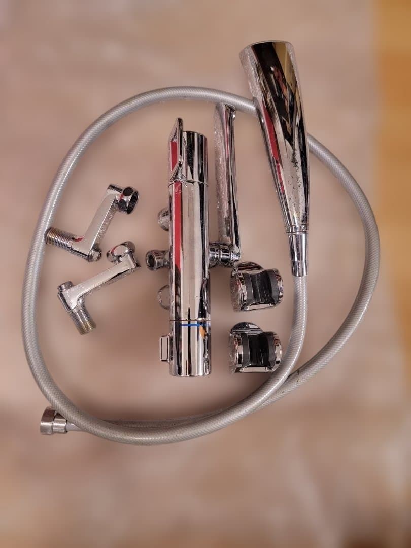 TOTO　壁付サーモ水栓　シャワーヘッド類付属　TMHG40C