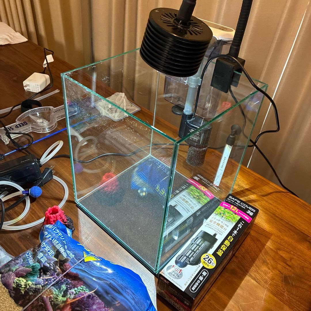 海水魚 ガラス水槽 セットライト•フィルター•飼育本付き