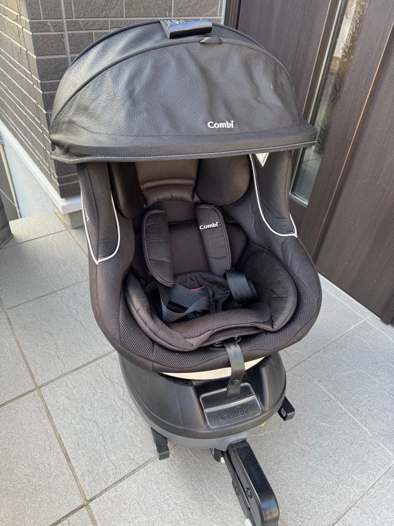土日限定値下げ‼︎‼︎ Combi クルムーヴ ISOFIX