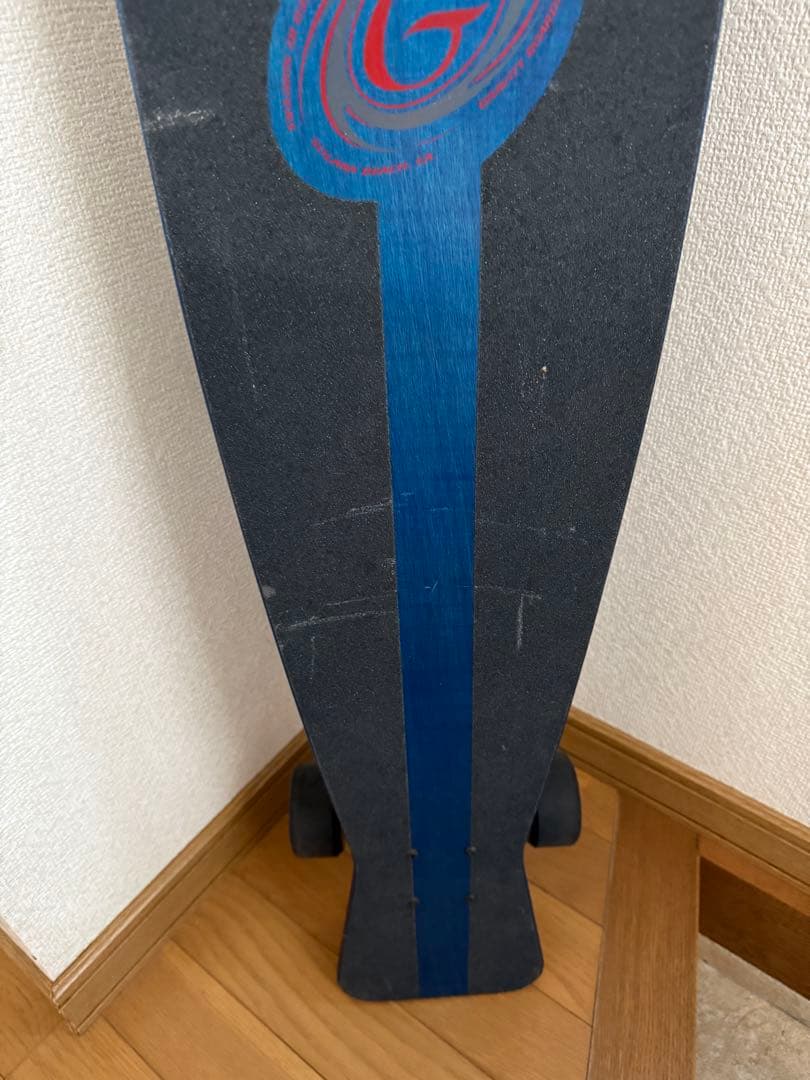 さ*。様 Gravity ロングスケートボード HYPER-CARVE 47IN